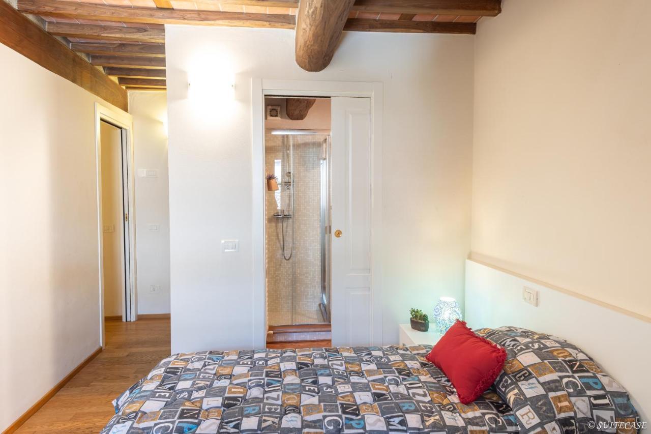Alessandra Apartment Lucca Luaran gambar